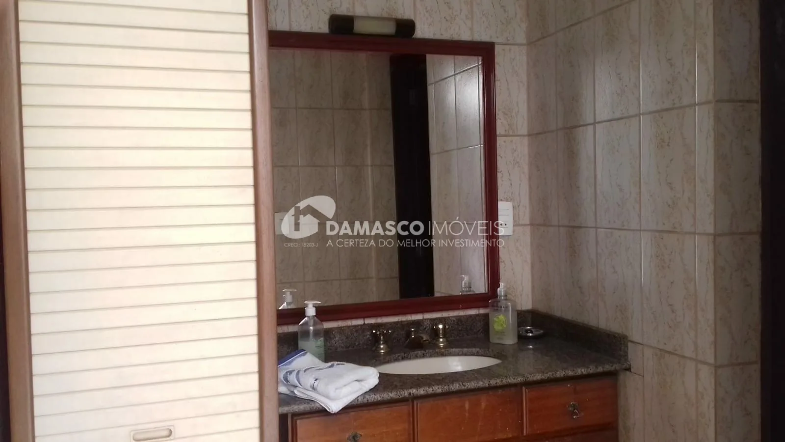 Sobrado à venda 4 Quartos, 2 Suites, 2 Vagas, 300M², Rudge Ramos, São Bernardo do Campo - SP