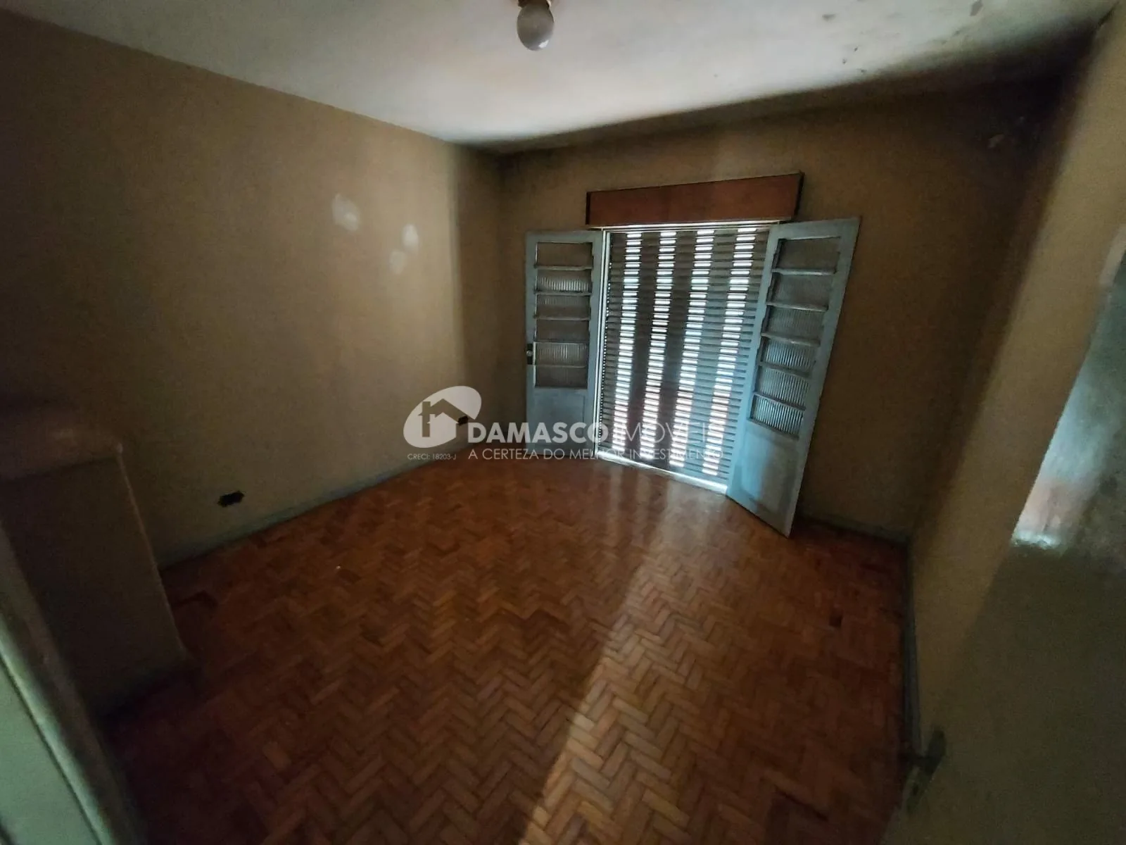 Casa à venda 2 Quartos, 1 Suite, 1 Vaga, 423M², Vila Lúcia, São Paulo - SP