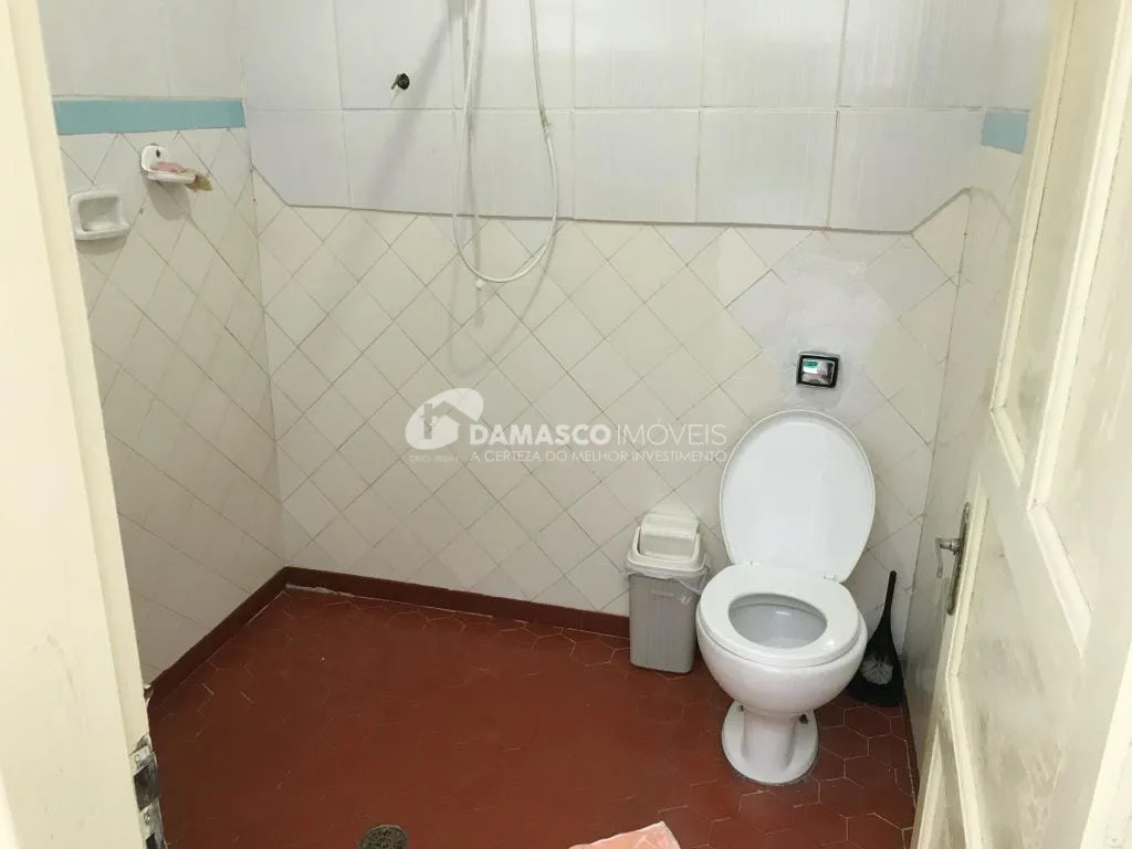 Casa à venda 2 Quartos, 10 Vagas, Santa Maria, Santo André - SP