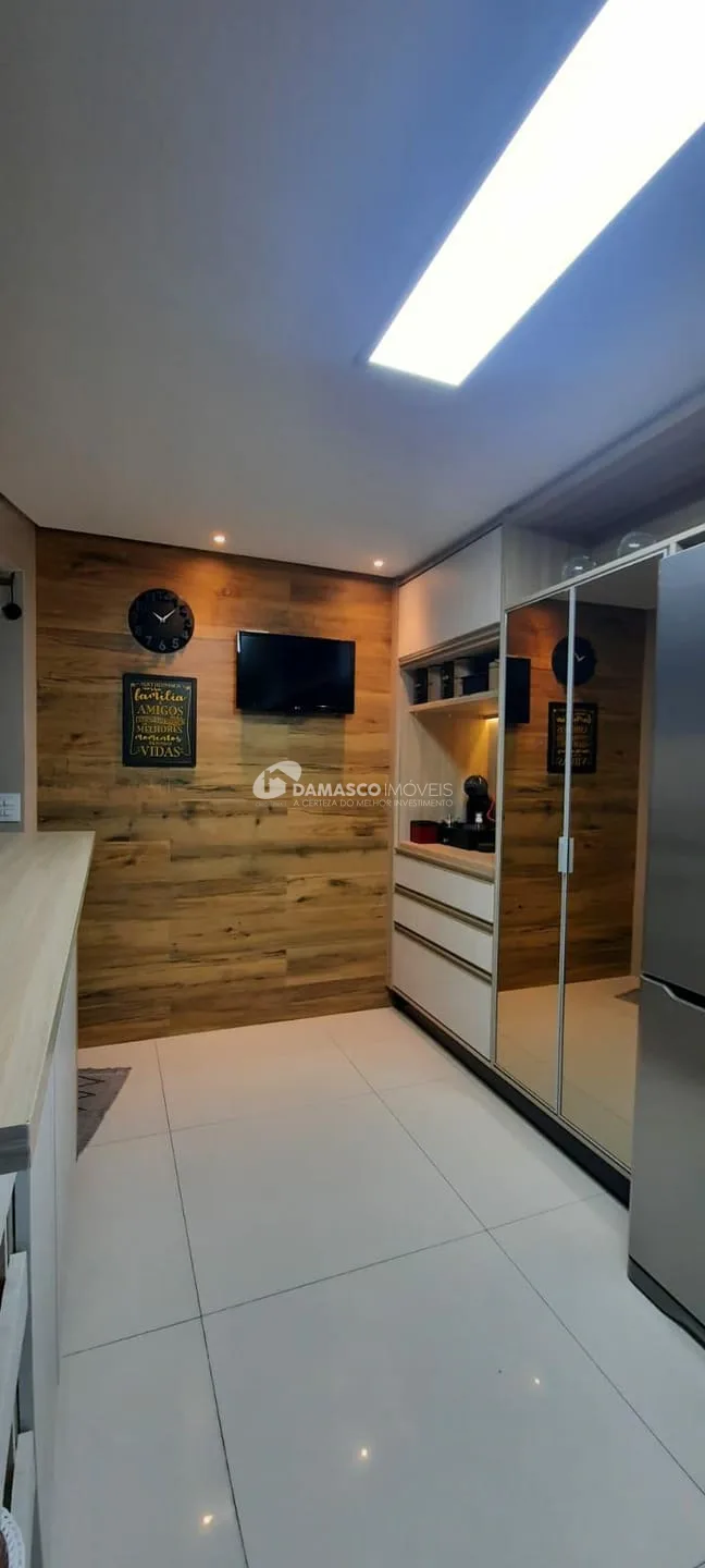 Sobrado à venda 3 Quartos, 3 Suites, 3 Vagas, Nova Gerty, São Caetano do Sul - SP