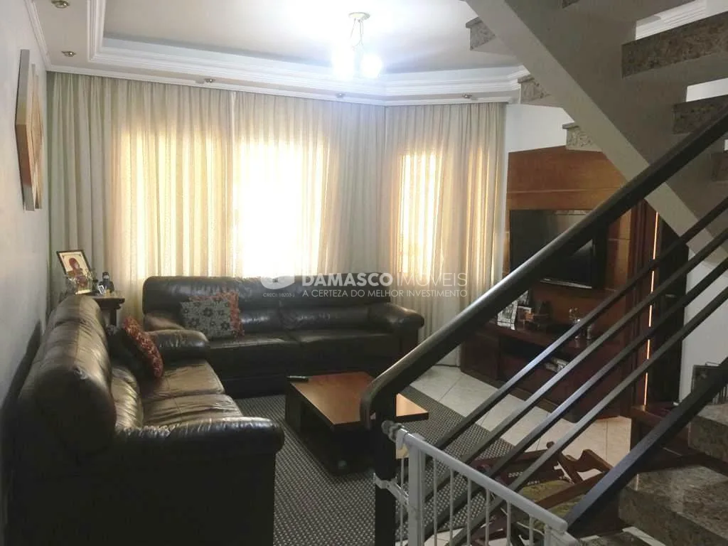 Sobrado para Venda 4 Quartos, 1 Suite, 4 Vagas, Nova Gerty, São Caetano do Sul - SP