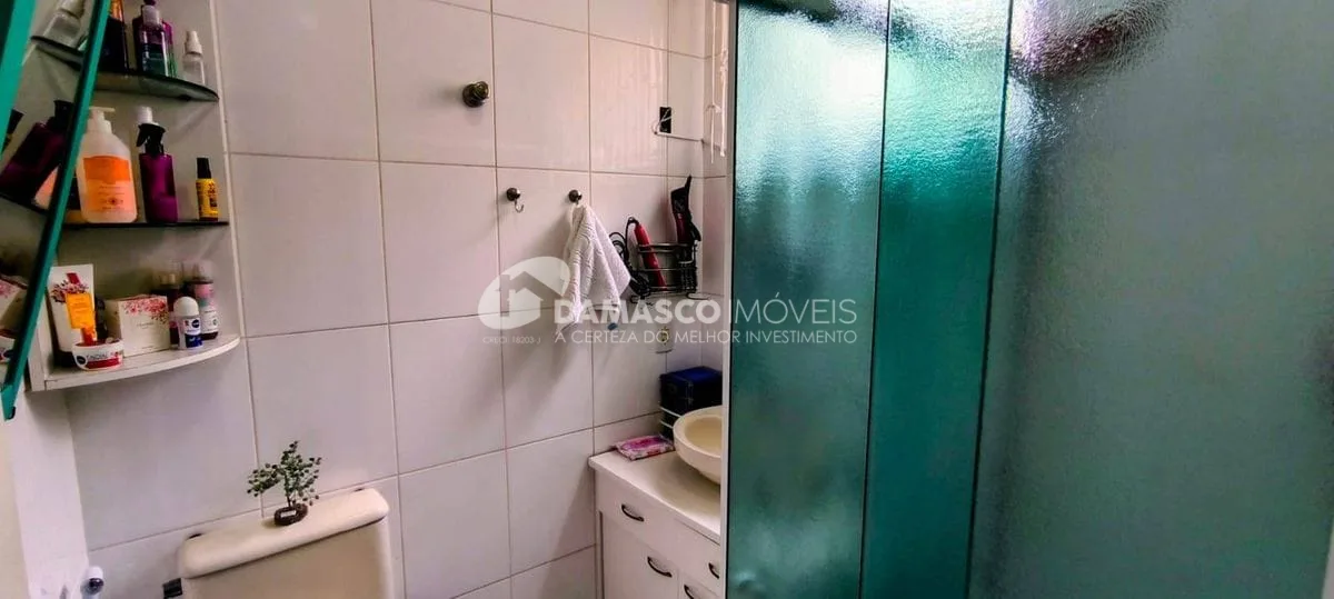Apartamento com 2 quartos