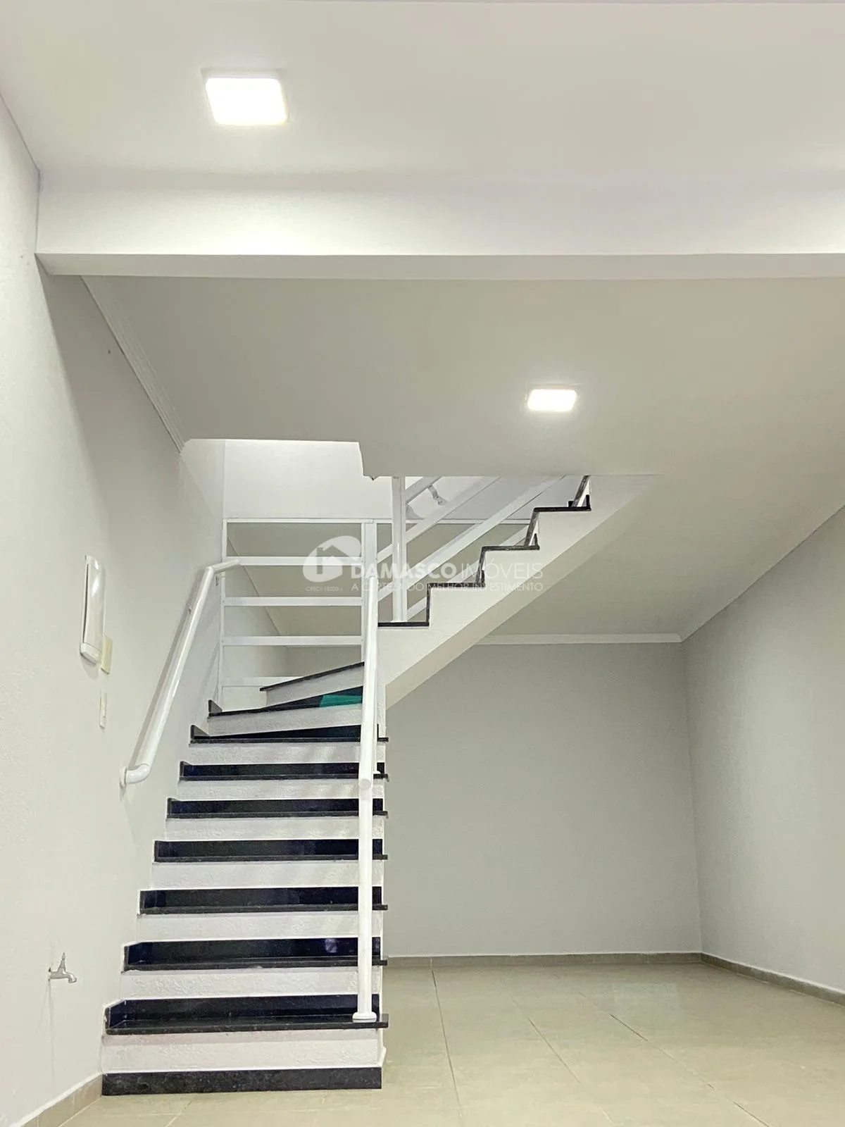 Casa padrão à Venda, Jardim das Maravilhas, Santo André, SP