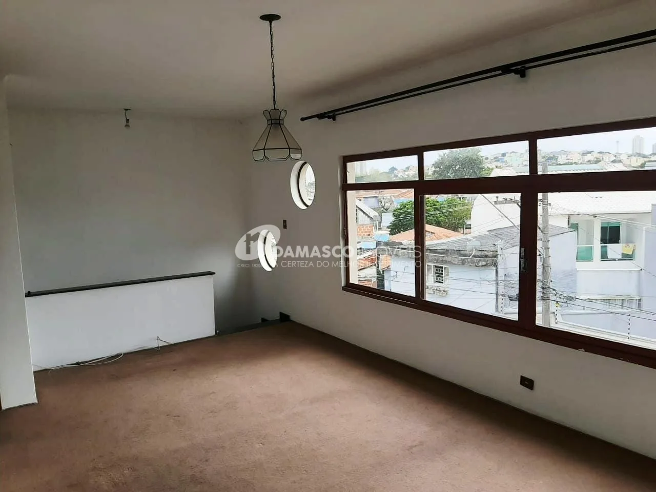 Sobrado à venda 4 Quartos, 2 Suites, 6 Vagas, 462M², Santa Teresinha, Santo André - SP