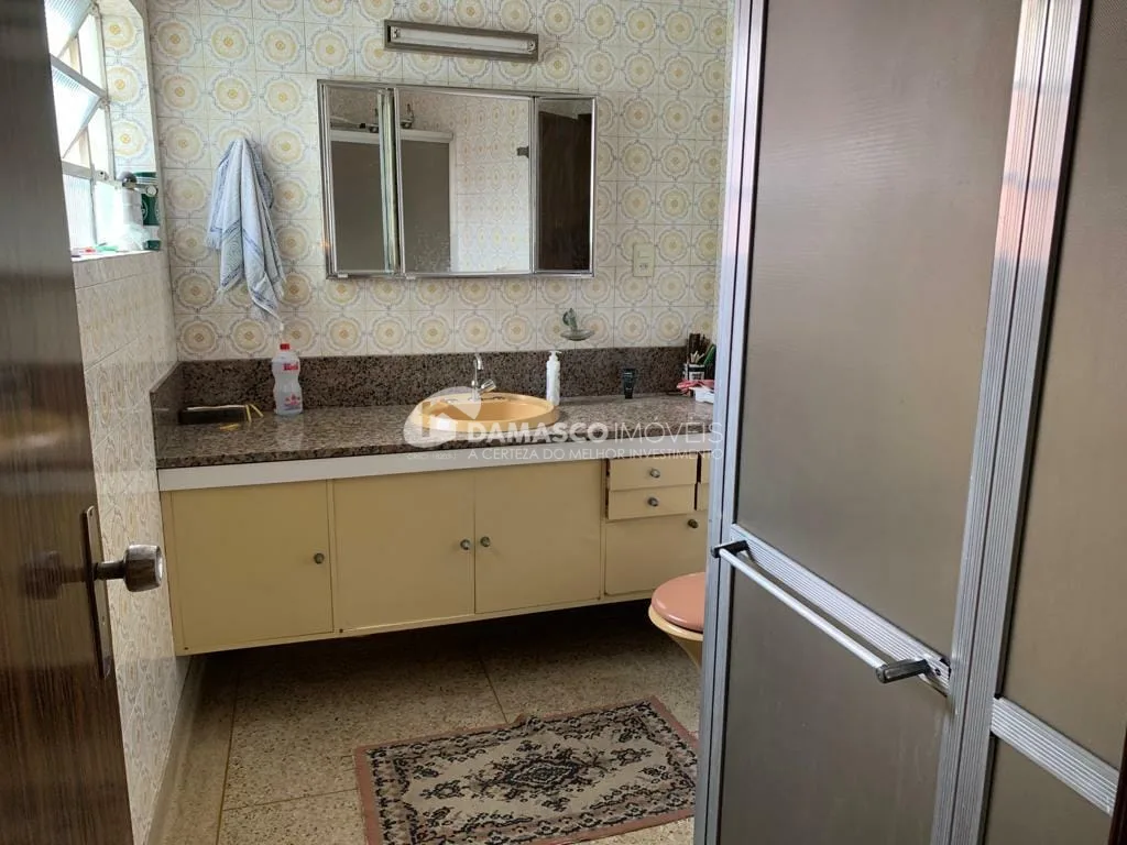 Sobrado à venda 5 Quartos, 3 Vagas, 400 m², Barcelona, São Caetano do Sul - SP