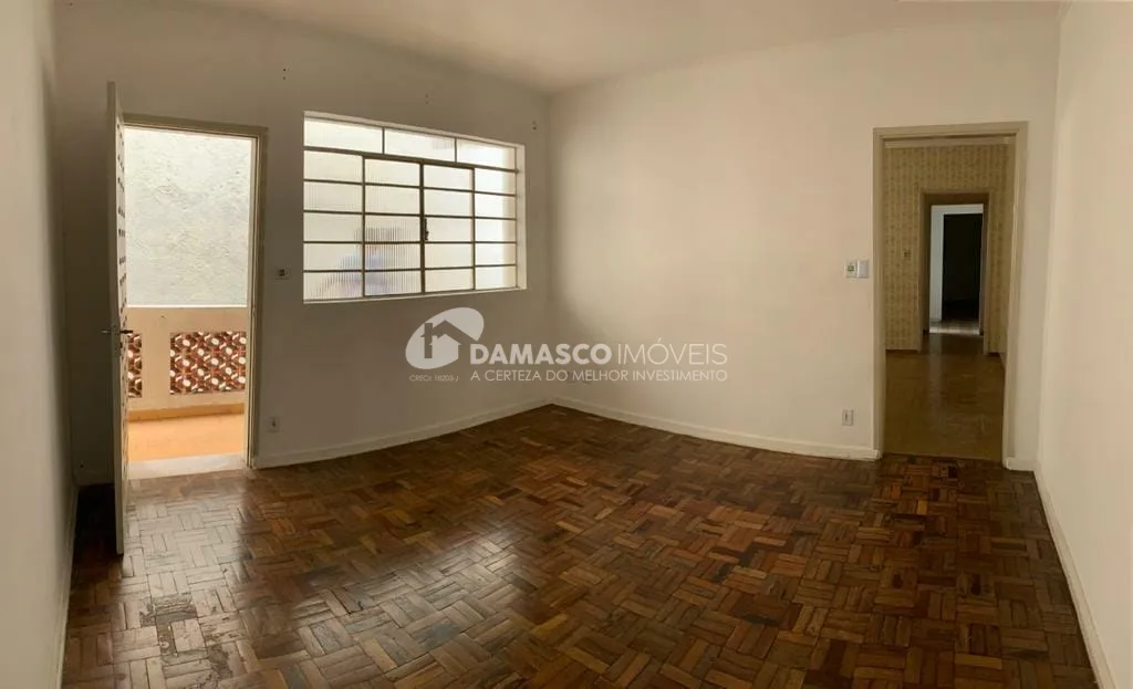Casa à venda 2 Quartos, 1 Vaga, Olímpico, São Caetano do Sul - SP