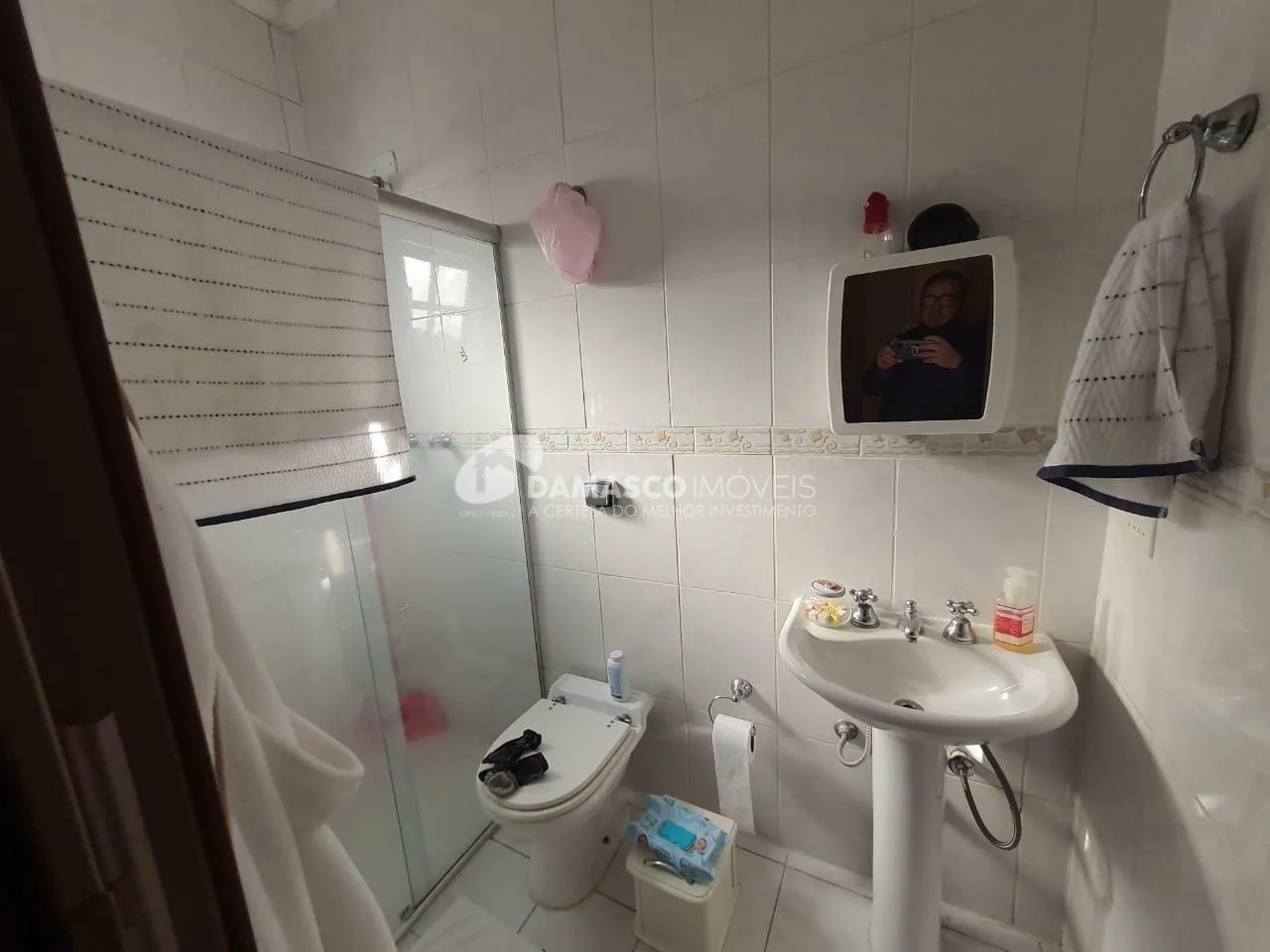 Casa à venda com 3 Quartos, 3 Suites, 3 Vagas, 751M², Utinga, Santo André - SP