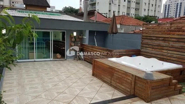 Sobrado à venda 3 Quartos, 3 Suites, 5 Vagas, 480M², Santa Paula, São Caetano do Sul - SP