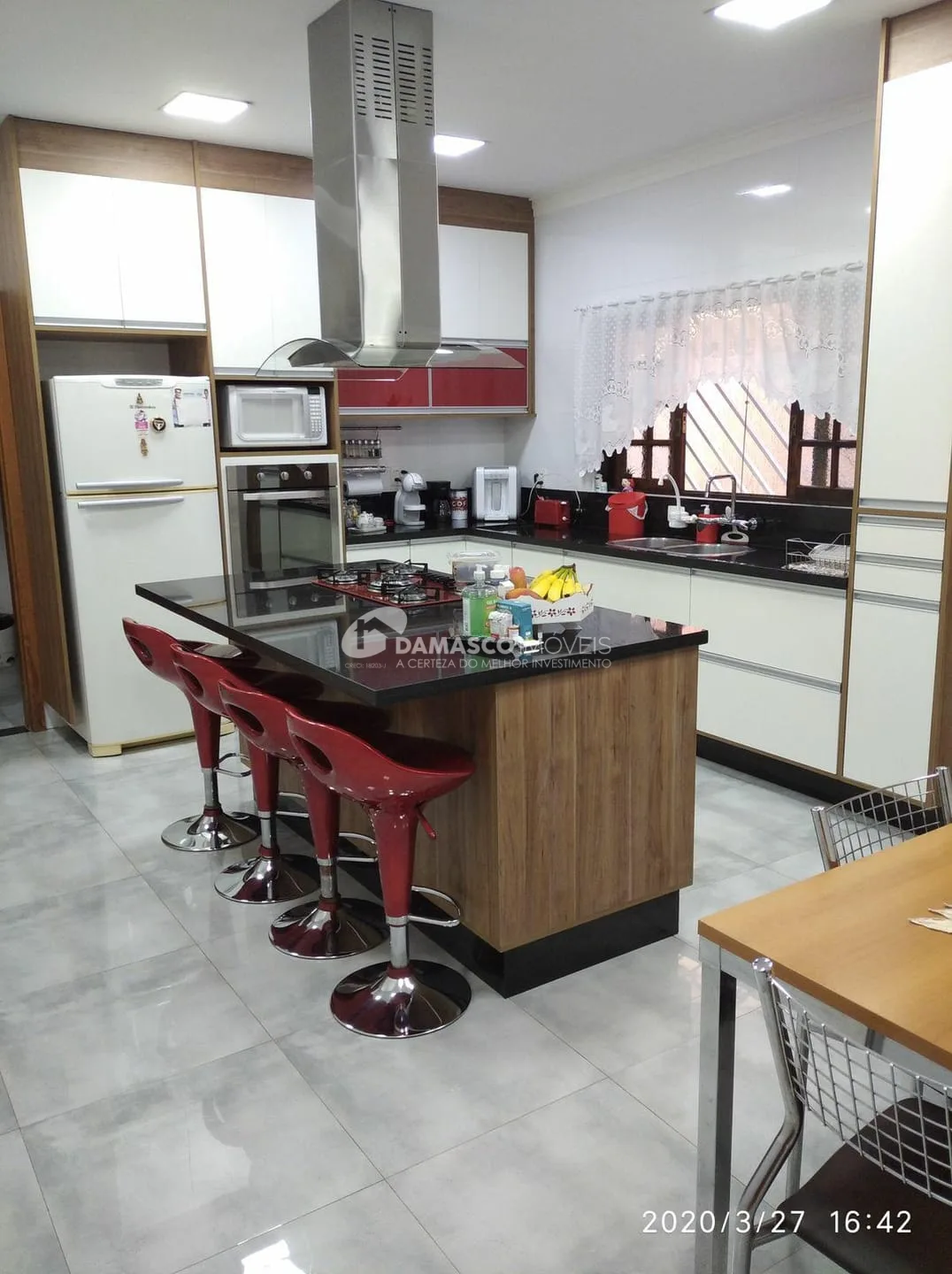 Sobrado à venda 3 Quartos, 1 Suite, 4 Vagas, 155M², Vila Alpina, São Paulo - SP