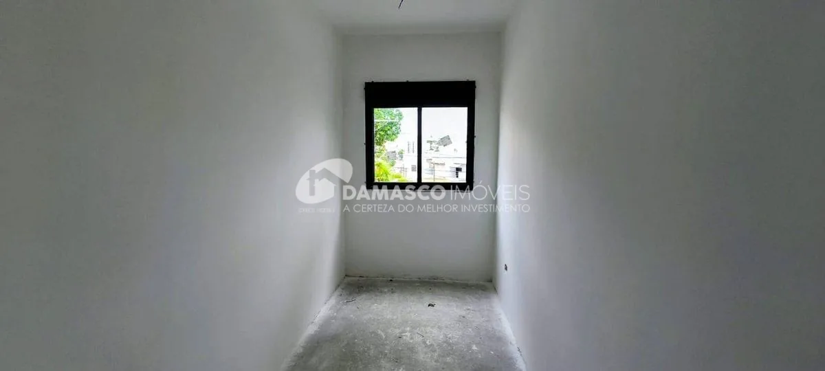 Sobrado Novo , 3 dorm, 2 suítes,  165m2, Olímpico