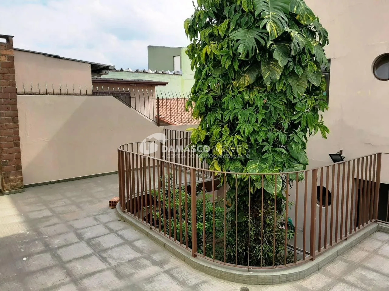 Sobrado à venda 4 Quartos, 2 Suites, 6 Vagas, 462M², Santa Teresinha, Santo André - SP