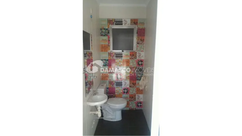 Sobrado à venda 3 Quartos, 1 Suite, 5 Vagas, 226M², Santa Maria, Santo André - SP
