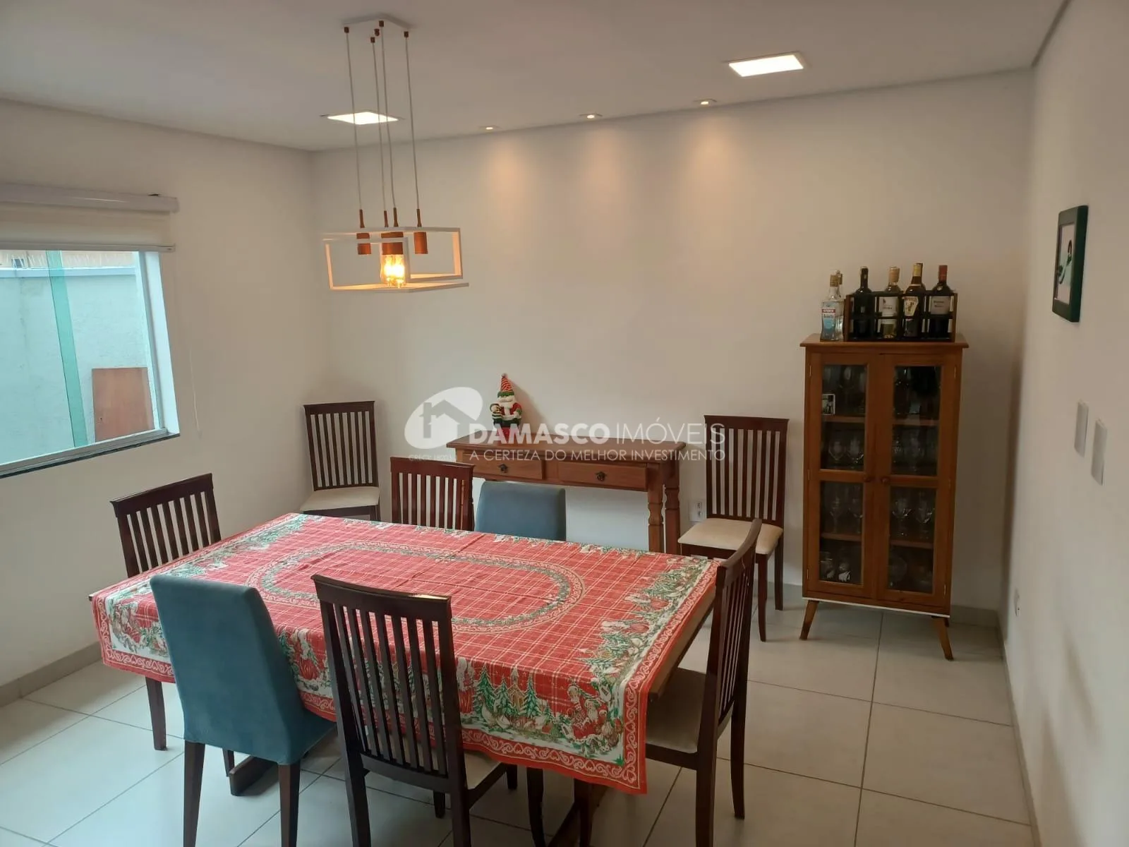 Sobrado à venda 2 Quartos, 1 Vaga, 250M², Cerâmica, São Caetano do Sul - SP