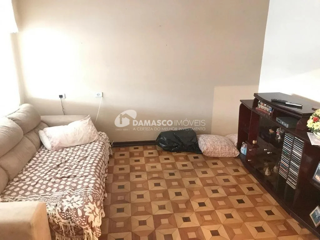 Sobrado à venda 3 Quartos, 2 Vagas, 198M², Olímpico, São Caetano do Sul - SP