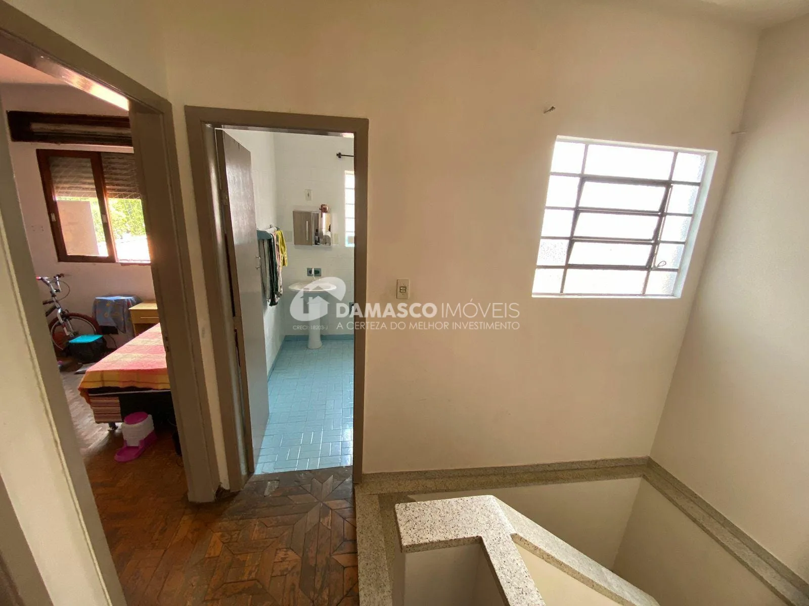 Casa à venda 1 Quarto, 1 Vaga, Olímpico, São Caetano do Sul - SP