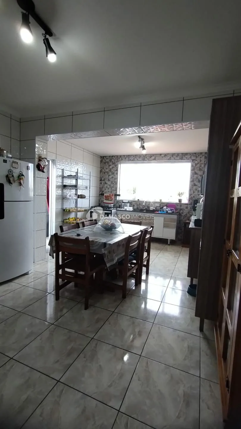 Sobrado à venda 3 Quartos, 2 Vagas, 189M², Campestre, Santo André - SP
