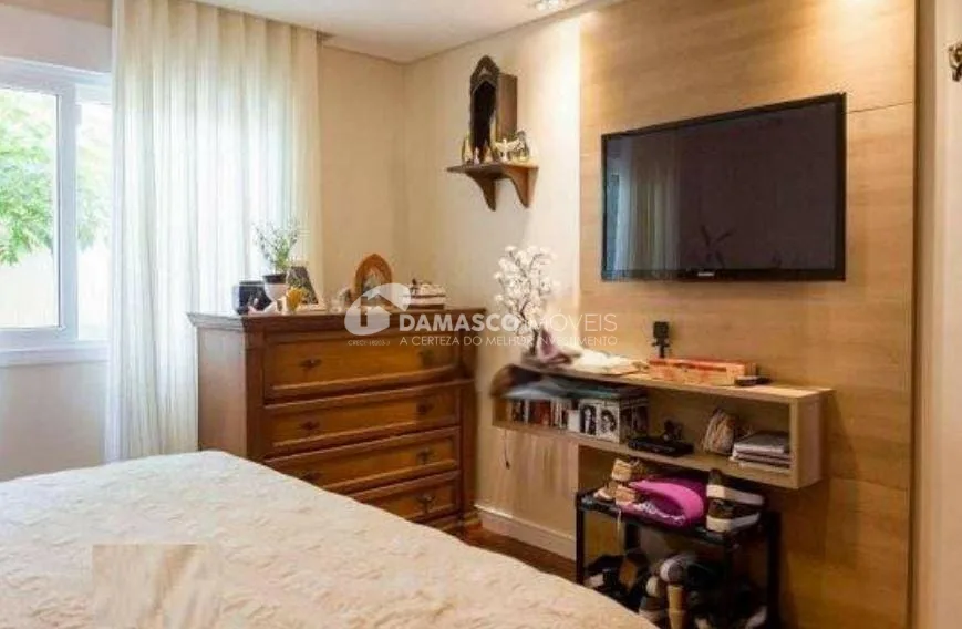 Sobrado à venda 4 Quartos, 3 Suites, 4 Vagas, 260M², Jardim São Caetano, São Caetano do Sul - SP