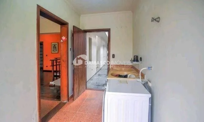 Sobrado à venda 3 Quartos, 1 Suite, 2 Vagas, 350M², Santa Maria, São Caetano do Sul - SP