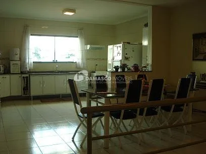 Sobrado à venda 3 Quartos, 3 Suites, 4 Vagas, 440M², São José, São Caetano do Sul - SP