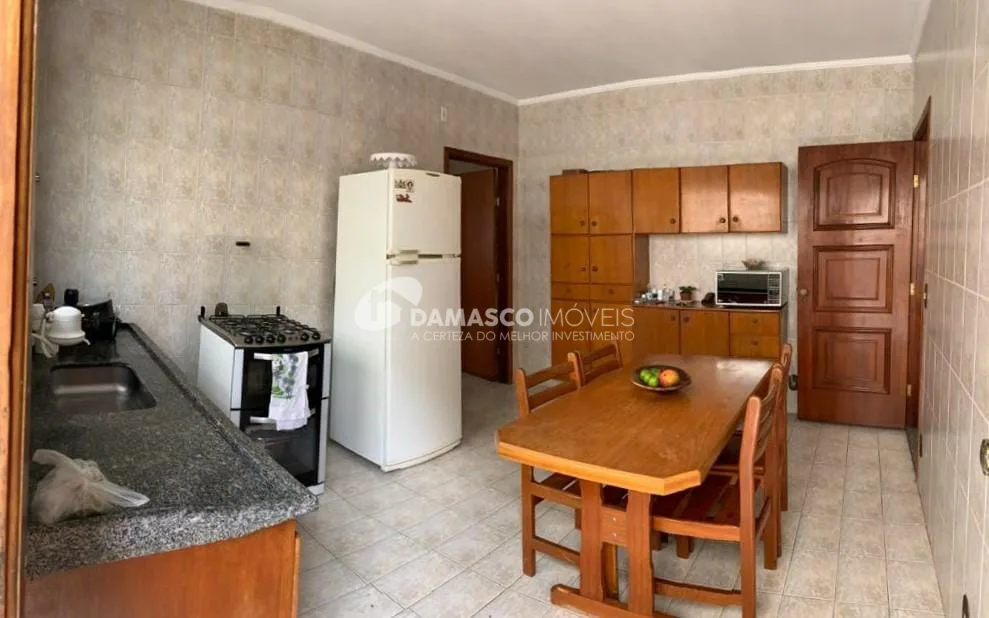 Casa à venda 2 Quartos, 1 Vaga, Olímpico, São Caetano do Sul - SP