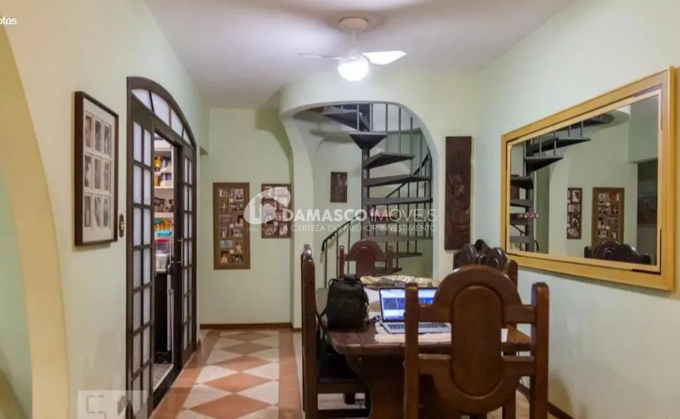 Sobrado à venda 4 Quartos, 1 Suite, 3 Vagas, Mauá, São Caetano do Sul - SP