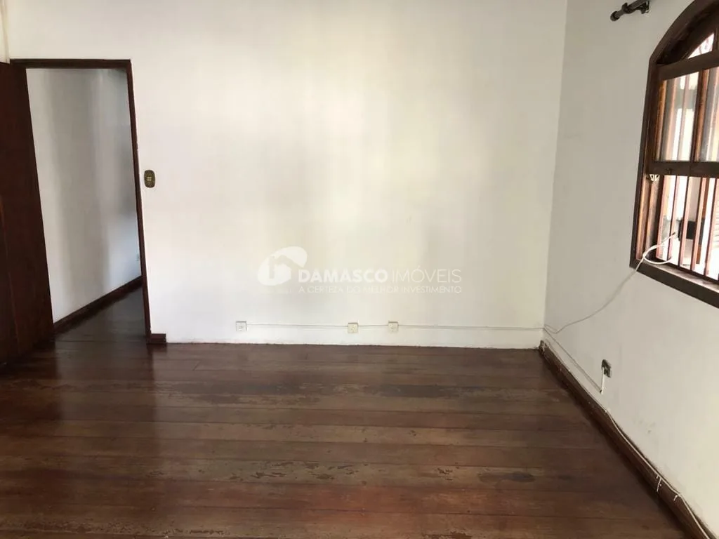 Casa à venda 4 Quartos, 2 Suites, 4 Vagas, 275M², Osvaldo Cruz, São Caetano do Sul - SP