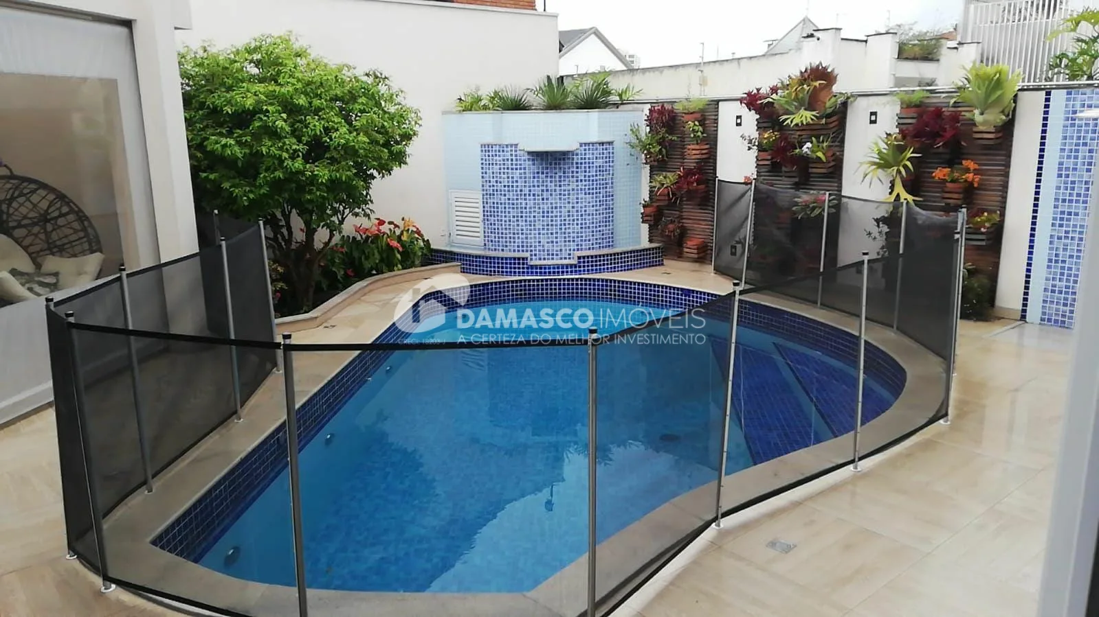 Sobrado à venda 4 Quartos, 3 Suites, 5 Vagas, Jardim São Caetano, São Caetano do Sul - SP