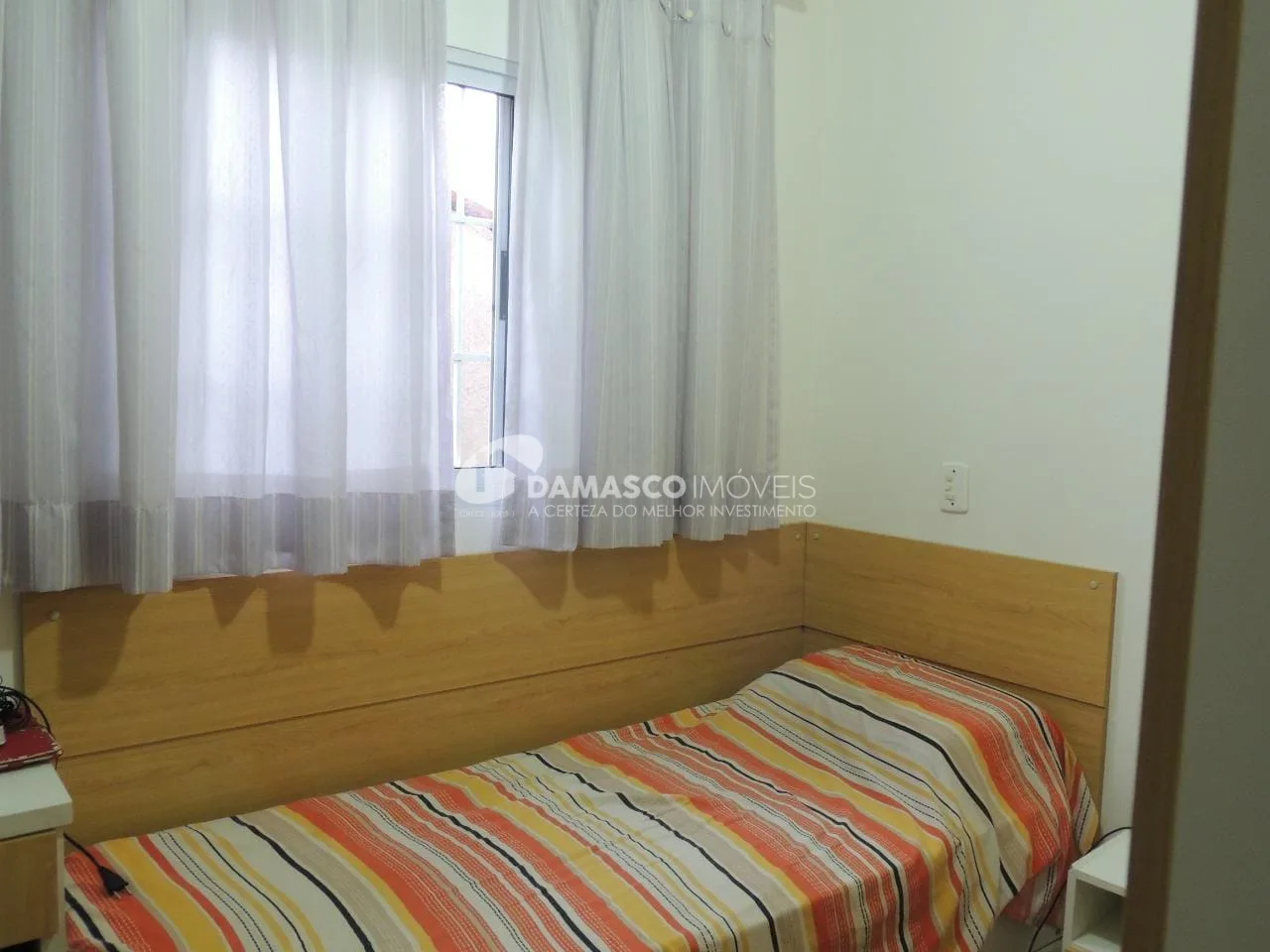 Sobrado à venda 4 Quartos, 1 Suite, 2 Vagas, 250M², Utinga, Santo André - SP