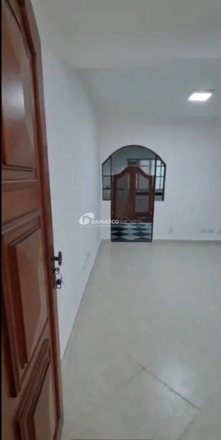 Sobrado a venda 3 dormitórios