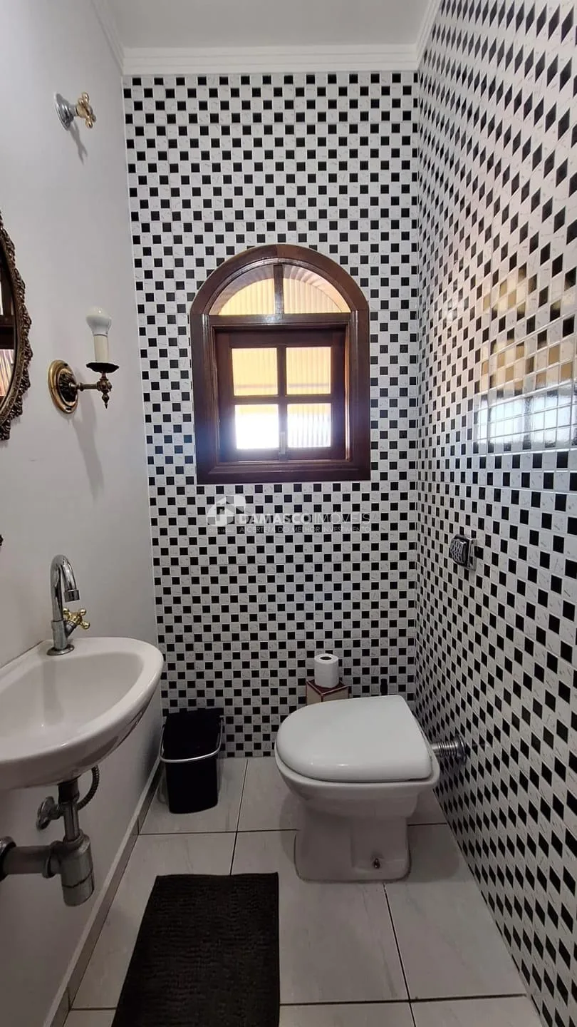 Casa para Venda 3 Quartos, 1 Suite, 4 Vagas, Cerâmica, São Caetano do Sul - SP