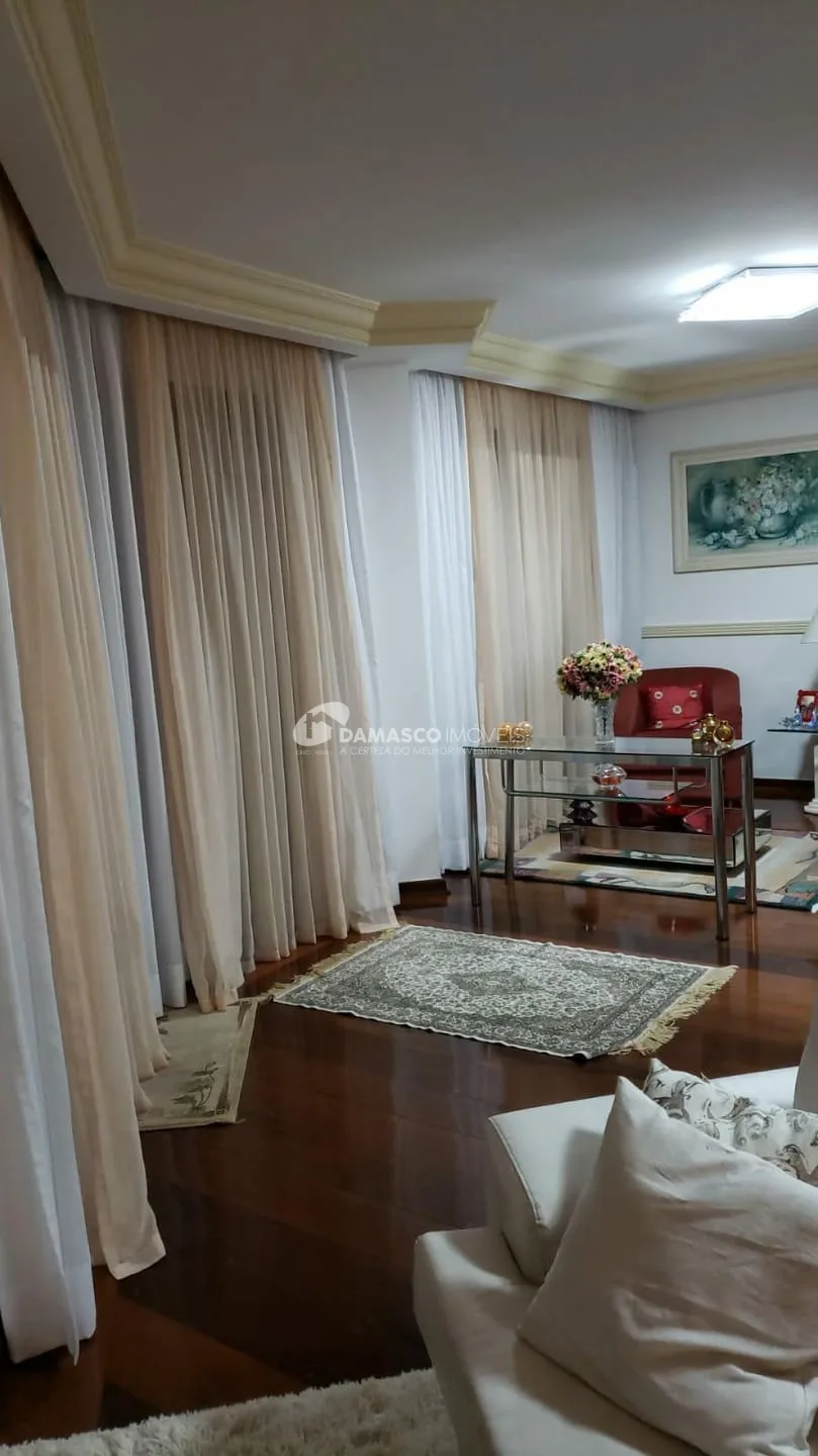 Apartamento à venda 3 Quartos, 3 Suites, 2 Vagas, 205M², Barcelona, São Caetano do Sul - SP 