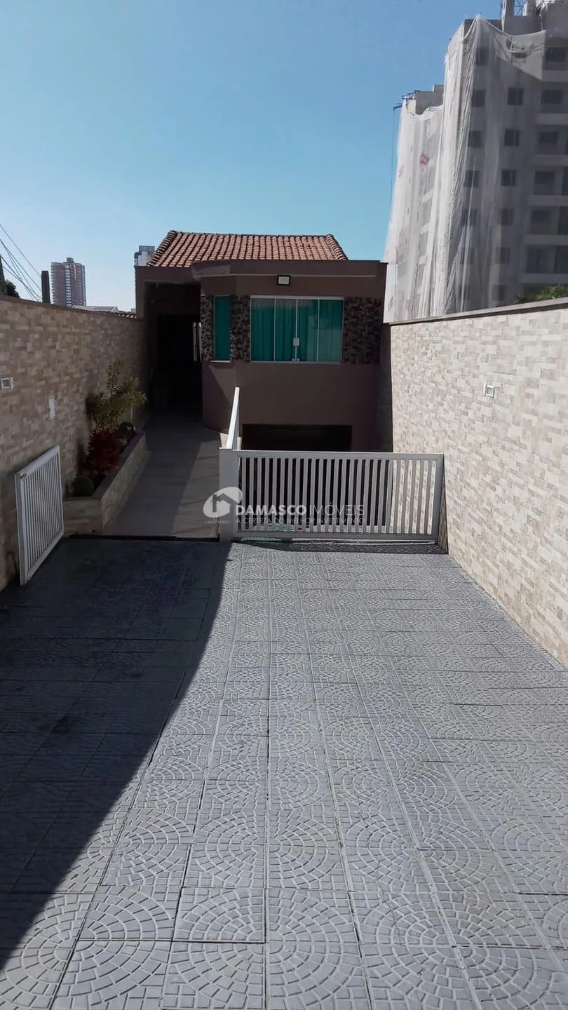 Casa à venda 3 Quartos, 1 Suite, 10 Vagas, 259M², Santa Maria, Santo André - SP