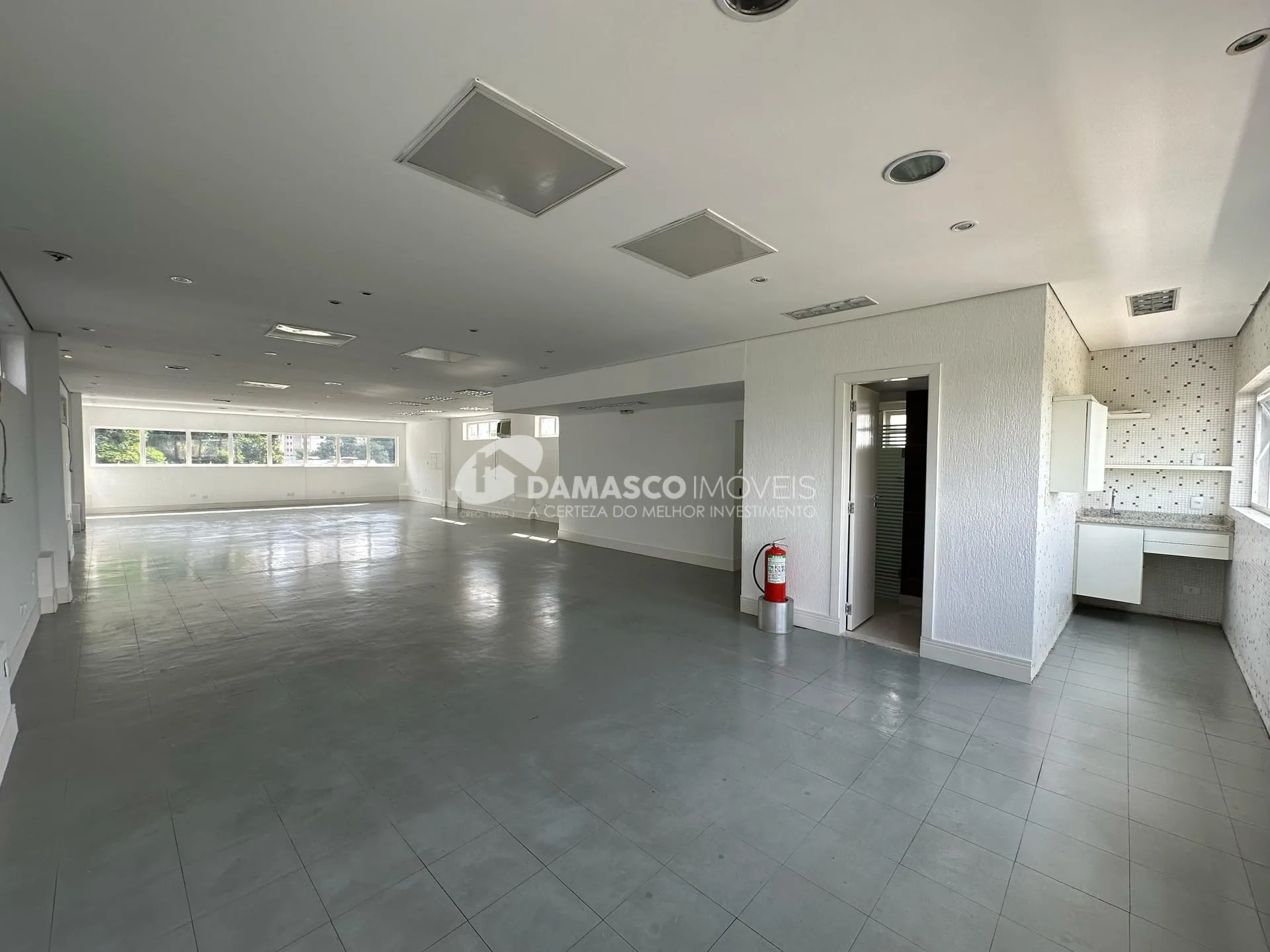 Prédio para locação, Vila Vermelha, São Paulo, SP