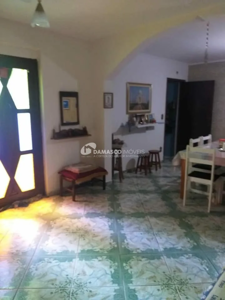 Sobrado à venda 2 Quartos, 1 Suite, 4 Vagas, 211M², Cerâmica, São Caetano do Sul - SP