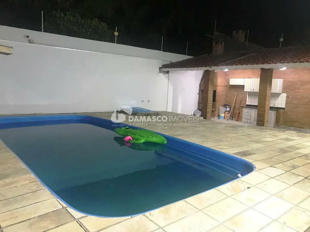 Casa no Litoral à venda 4 Quartos, 1 Suíte, 5 Vagas, 200M², Balneário Gaivotas, Itanhaém - SP
