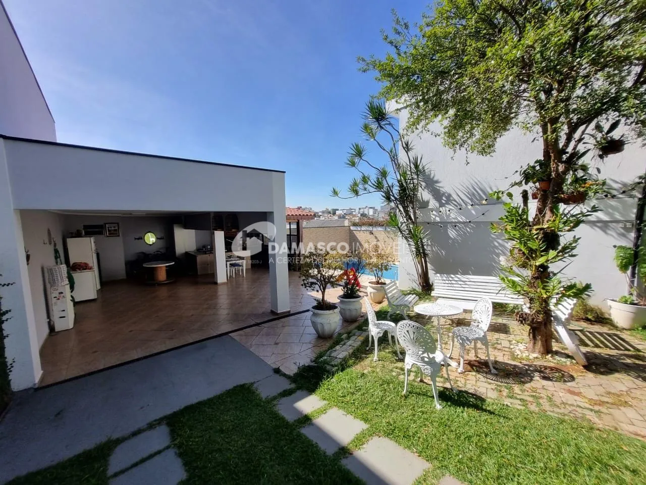 Casa à venda 3 Quartos, 1 Suite, 10 Vagas, 279M², Osvaldo Cruz, São Caetano do Sul - SP