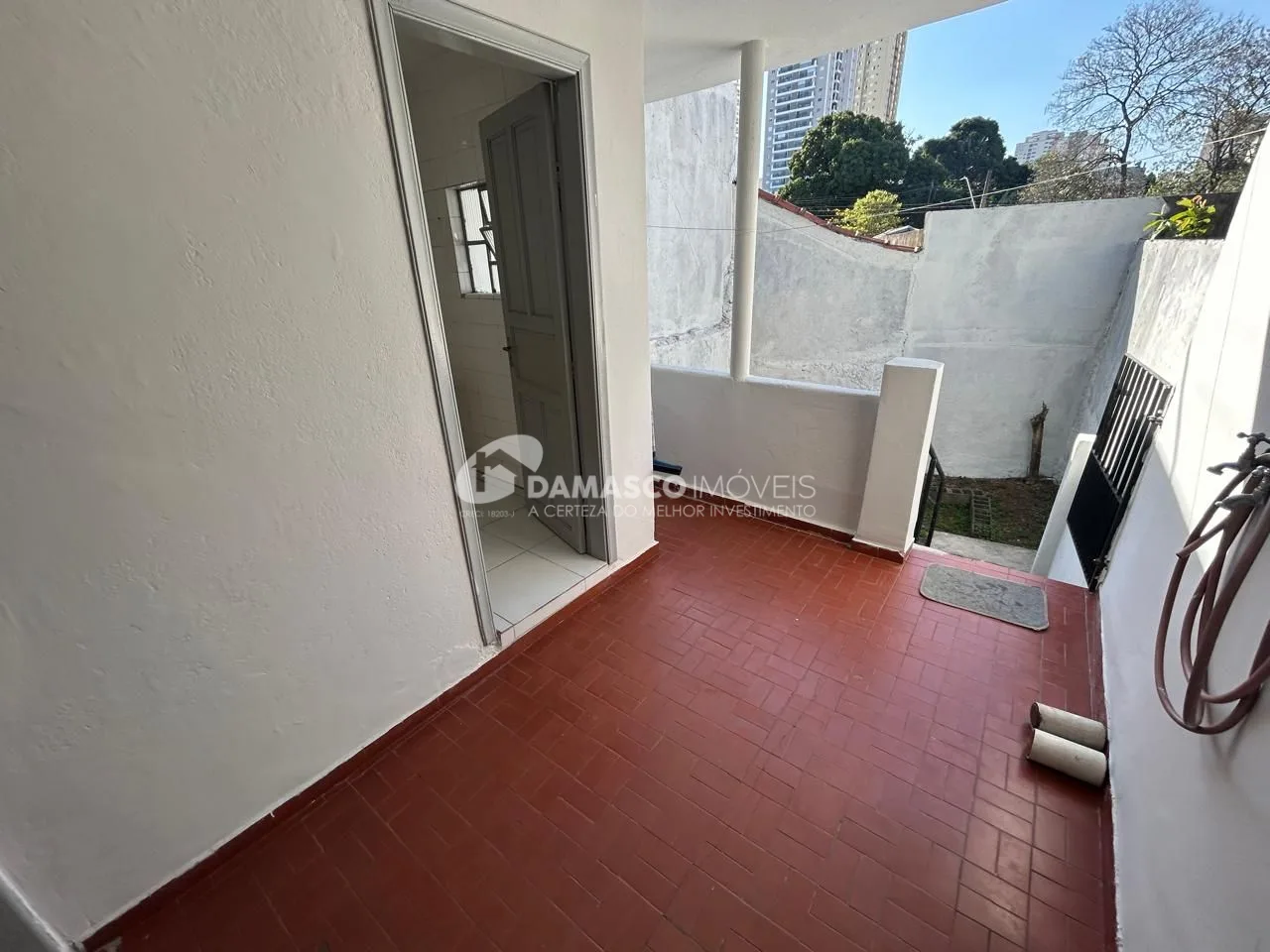 Casa à Venda no Bairro Olímpico, São Caetano do Sul | 131 m² | 2 Dormitórios e 2 Vagas