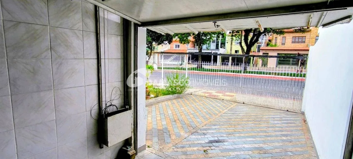 Casa com 2 quartos, 3 vagas no bairro Olímpico