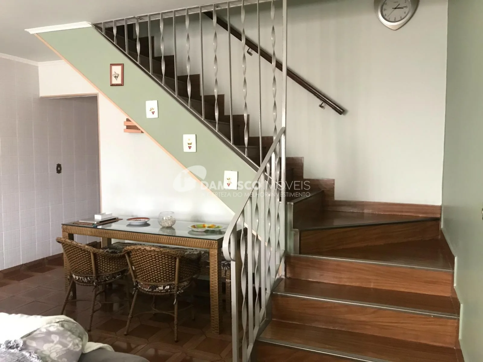 Sobrado à venda 4 Quartos, 1 Suite, 2 Vagas, 257M², Vila Palmares, Santo André - SP