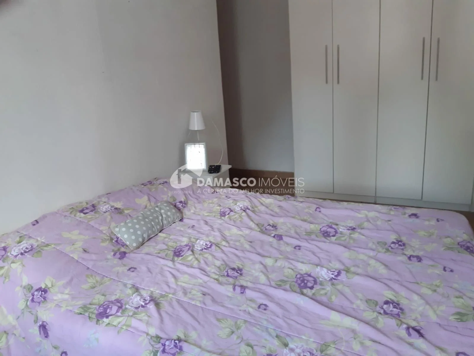 Sobrado à venda 4 Quartos, 2 Suites, 2 Vagas, 170M², Vila Zelina, São Paulo - SP