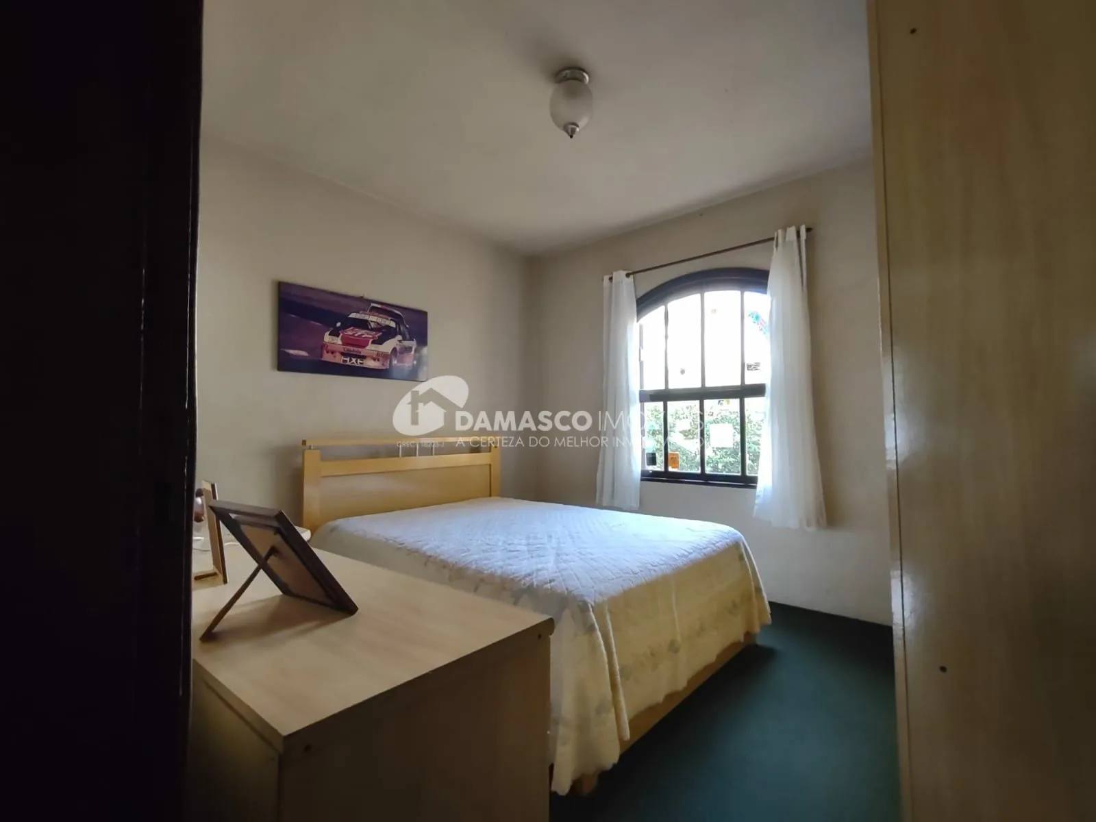 Sobrado para Locação 4 Quartos, 1 Suite, 5 Vagas, 370M², Vila Metalúrgica, Santo André - SP