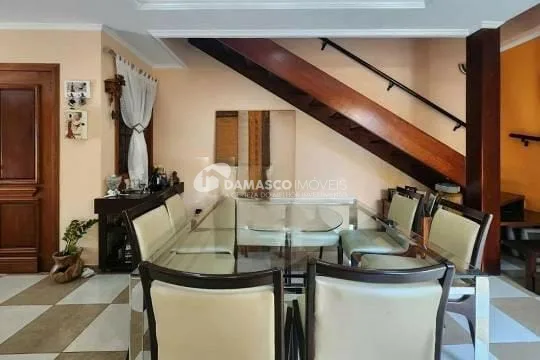 Sobrado à venda 3 Quartos, 3 Suites, 4 Vagas, 370M², Boa Vista, São Caetano do Sul - SP