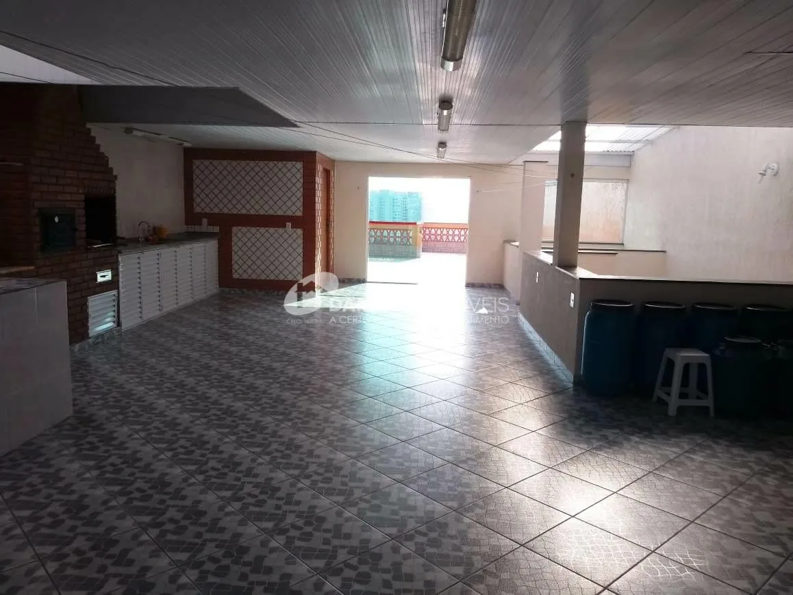 Sobrado à venda 3 Quartos, 1 Suite, 16 Vagas, 572M², Nova Gerty, São Caetano do Sul - SP