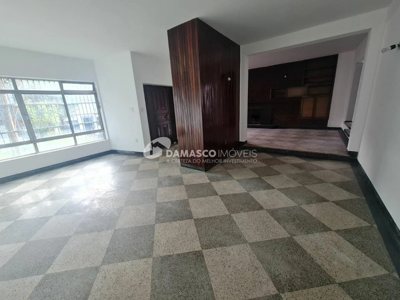 Sobrado para Locação 3 Quartos, 1 Suite, 4 Vagas, 500M², Cerâmica, São Caetano do Sul - SP