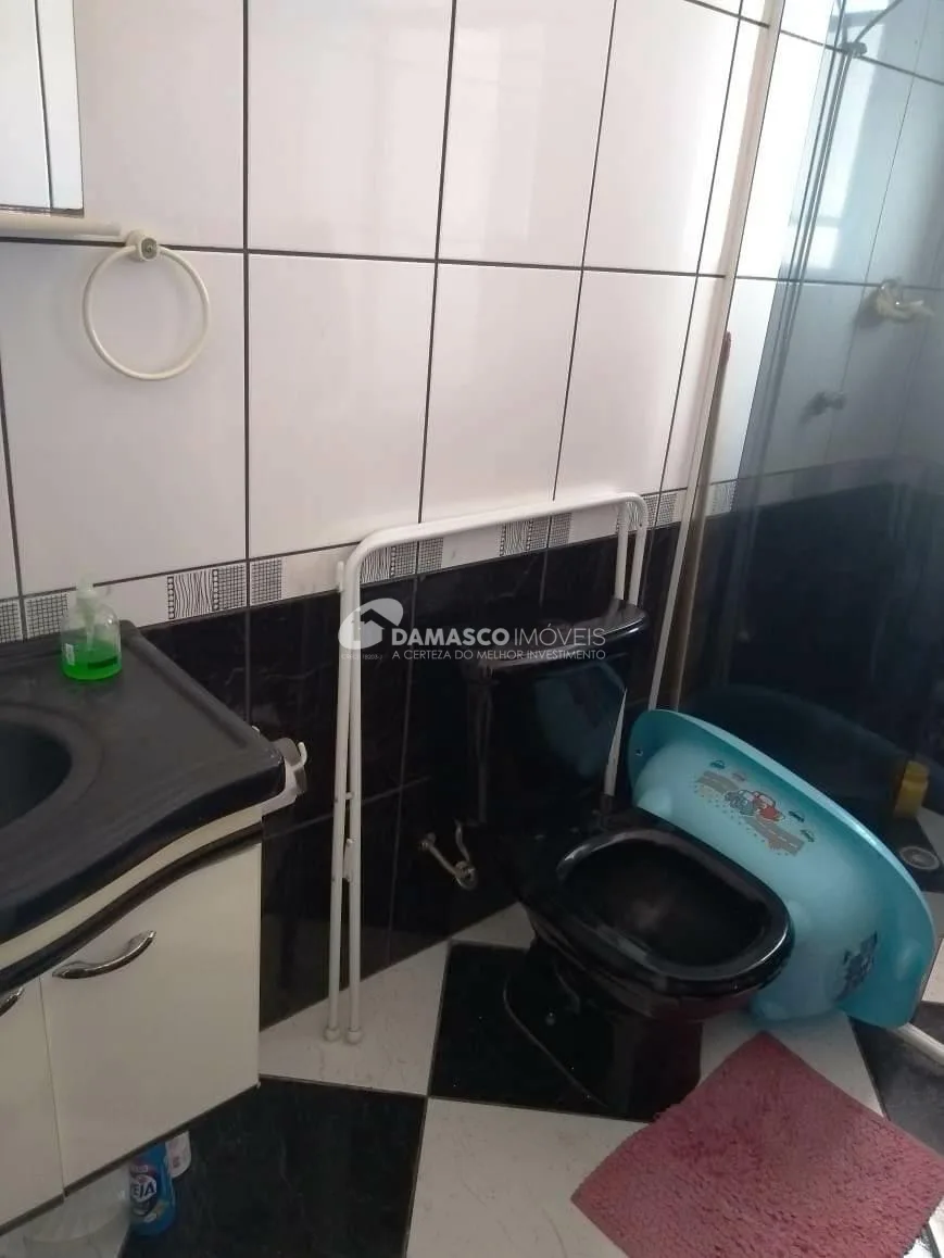 Sobrado à venda 3 Quartos, 3 Suites, 6 Vagas, 325M², Cerâmica, São Caetano do Sul - SP