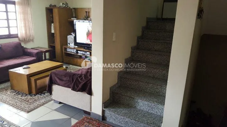 Sobrado à venda 3 Quartos, 3 Suites, 4 Vagas, 210M², Osvaldo Cruz, São Caetano do Sul - SP