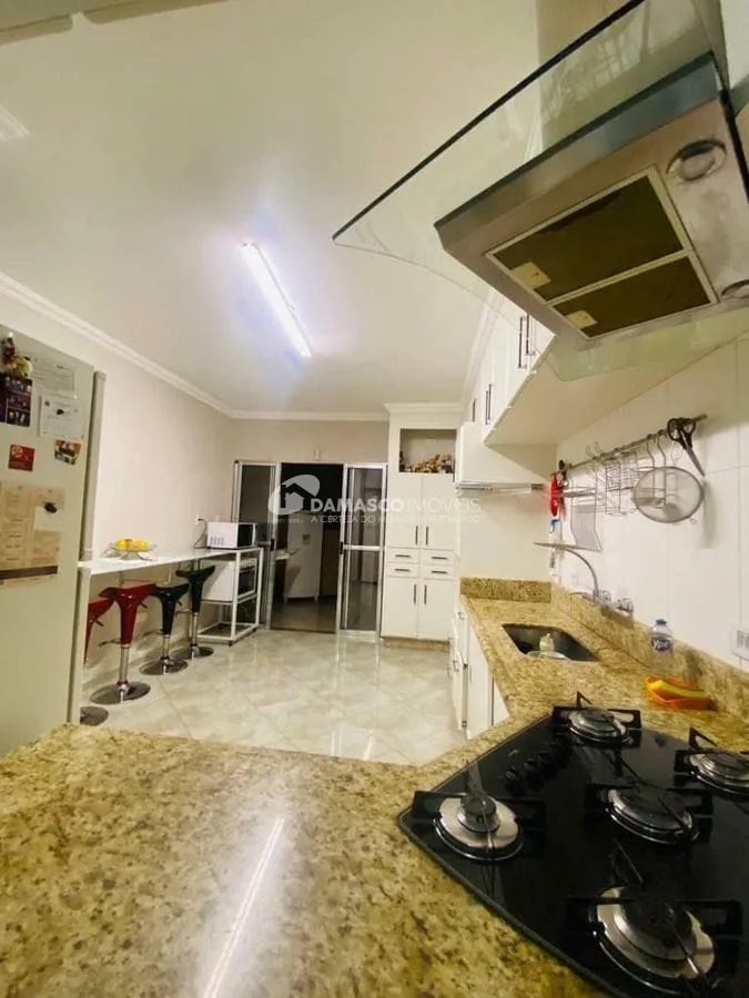 Sobrado à venda 4 Quartos, 3 Suites, 5 Vagas, Olímpico, São Caetano do Sul - SP
