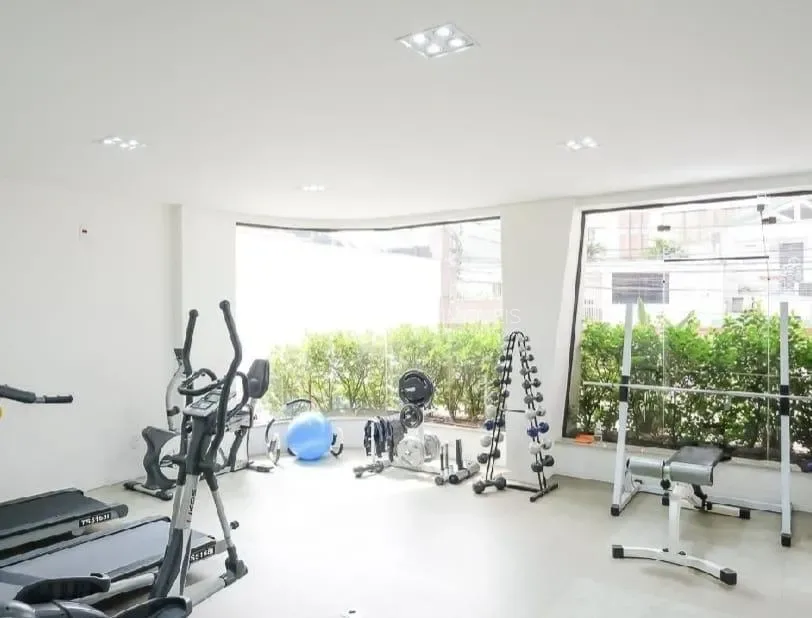 Apartamento à venda com 242 m² de área útil, com 4 dormitórios, sendo 2 suítes, 5 banheiros, Santa Paula, São Caetano do Sul, SP