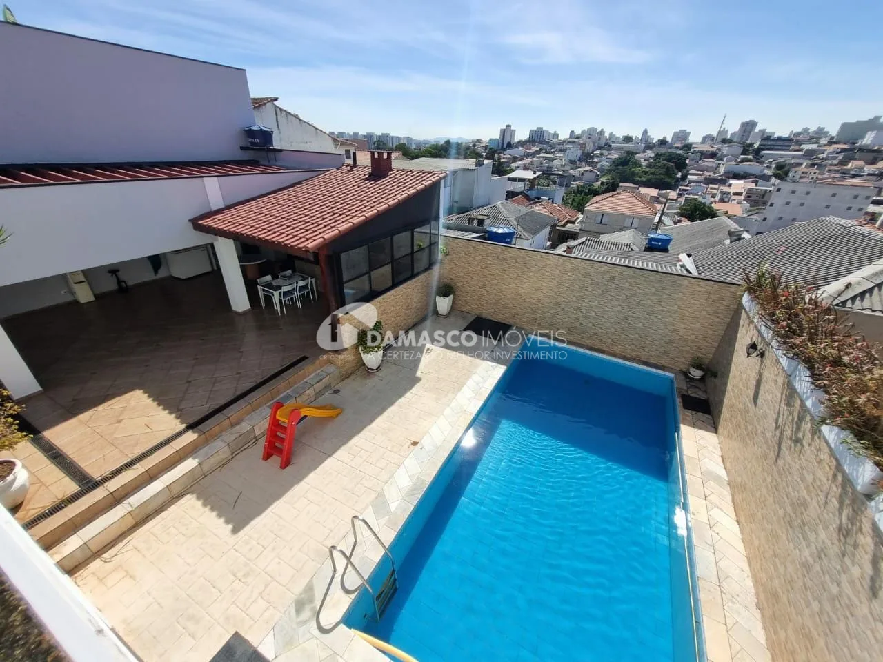 Casa à venda 3 Quartos, 1 Suite, 10 Vagas, 279M², Osvaldo Cruz, São Caetano do Sul - SP