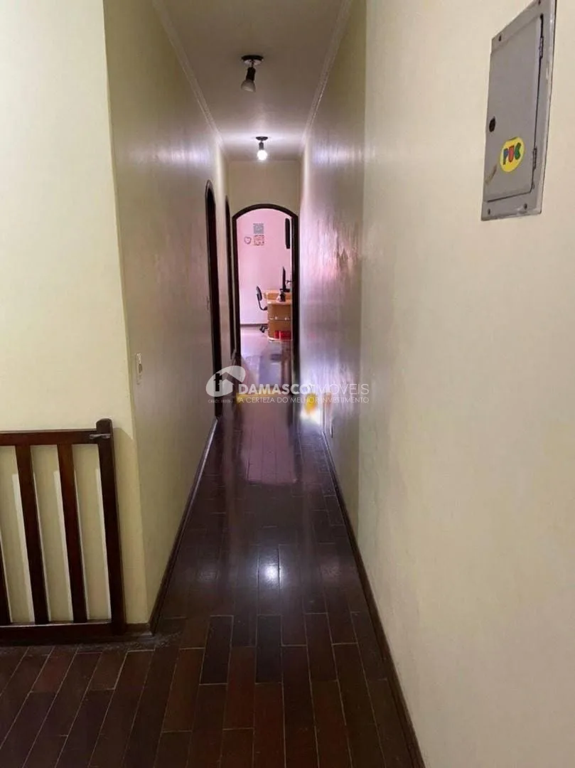 Sobrado à venda 3 Quartos, 1 Suite, 2 Vagas, 250M², Vila Alpina, São Paulo - SP